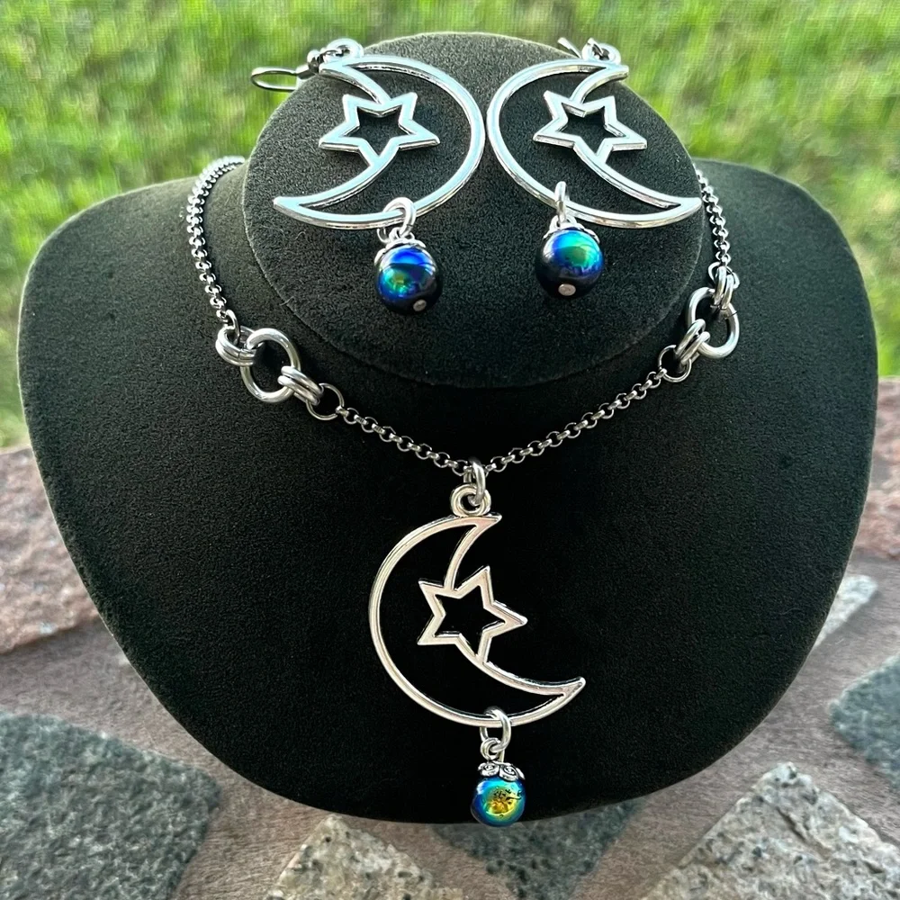 Set ! Moon stars iridescent black green beads necklace + matching earrings boho - Picture 8 of 12